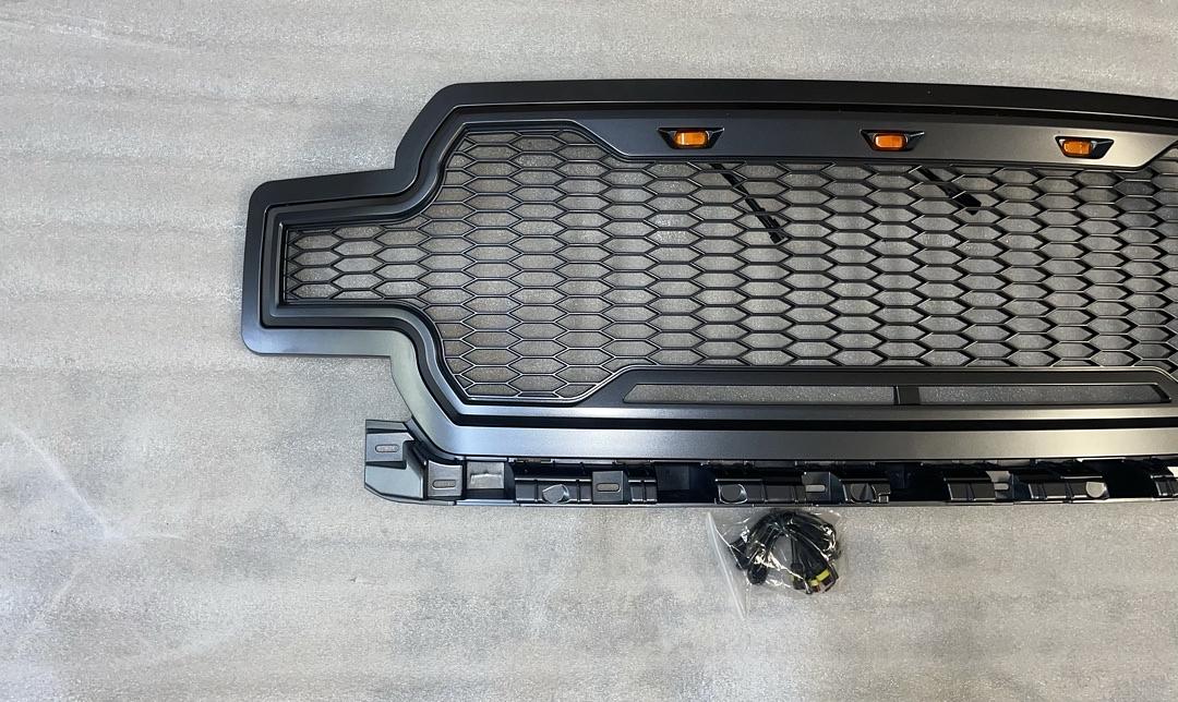 2018 and 2019 Ford F150 Metallic Grey Grille Parrilla Griz
