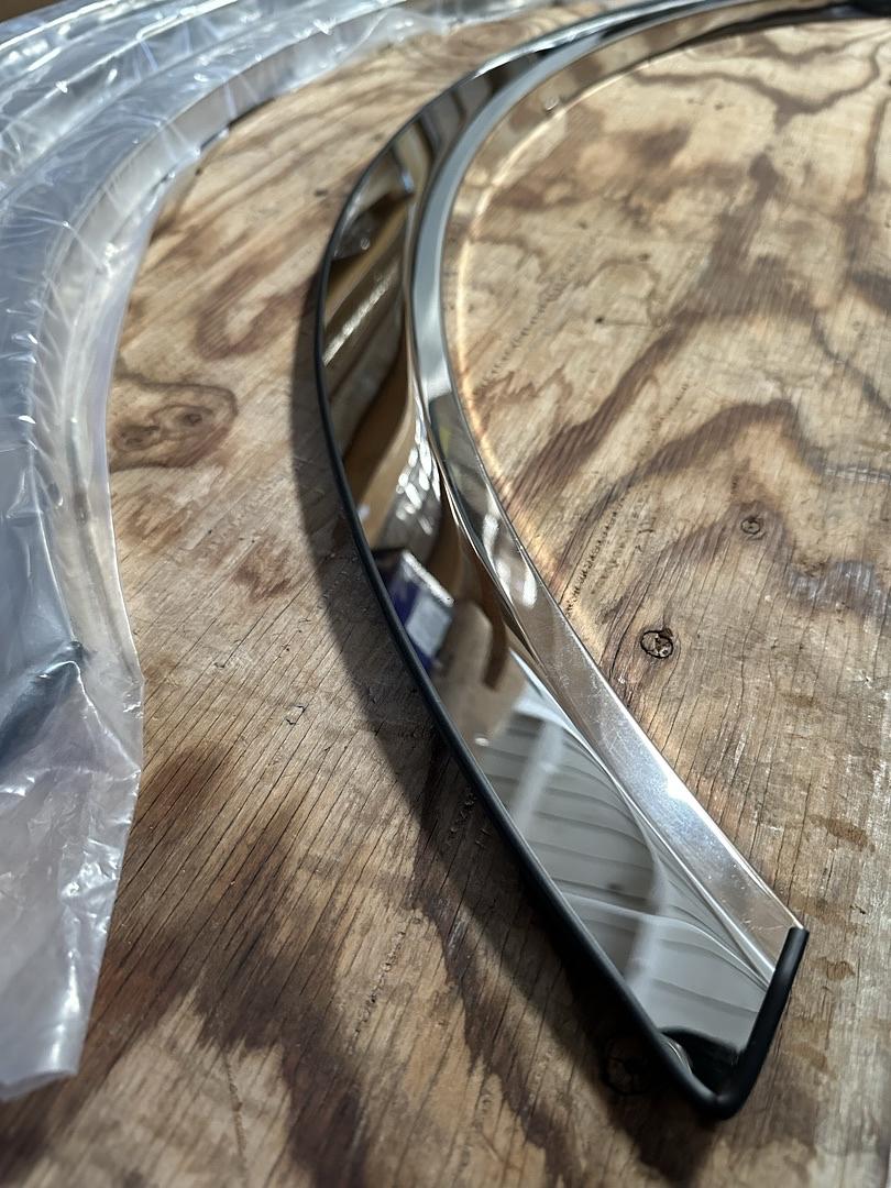 2004 to 2014 Ford F150 Chrome Fender Flare Trim Polvadera spoiler Cromado moldura