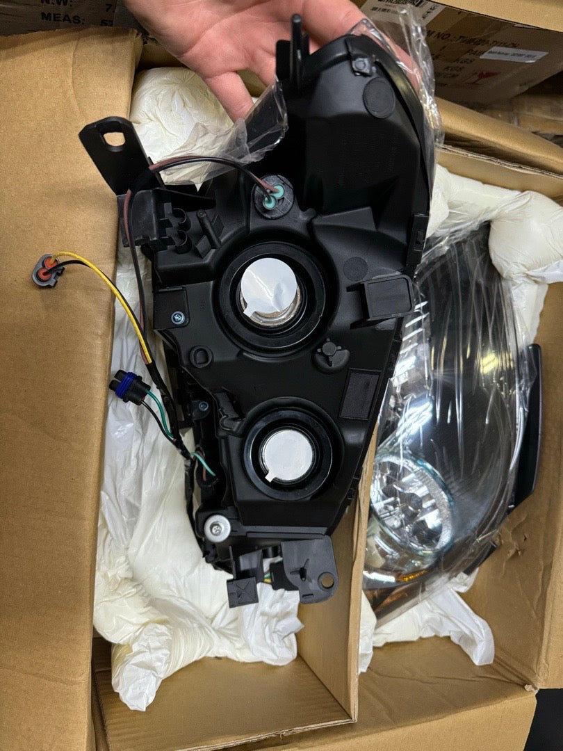 2008 To 2012 Chevrolet Malibu Headlights Luces Micas Calaveras Faros Focos Luz Light