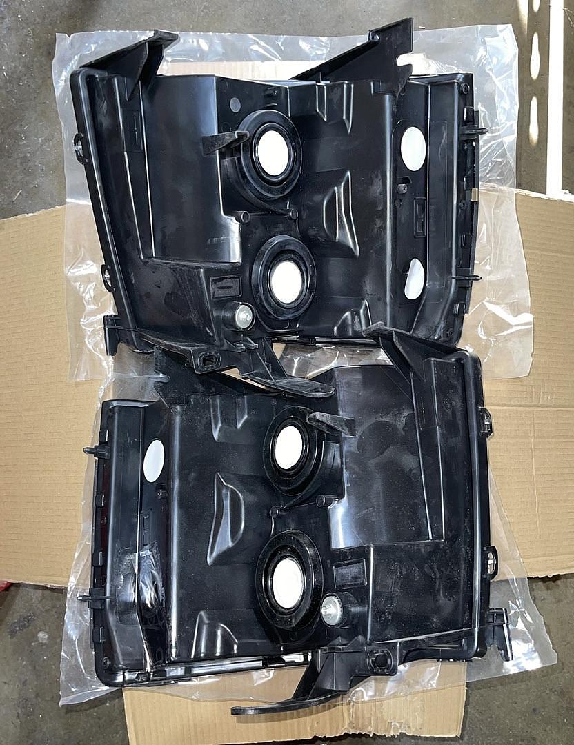 07-13 chevy silverado Black smoked headlights