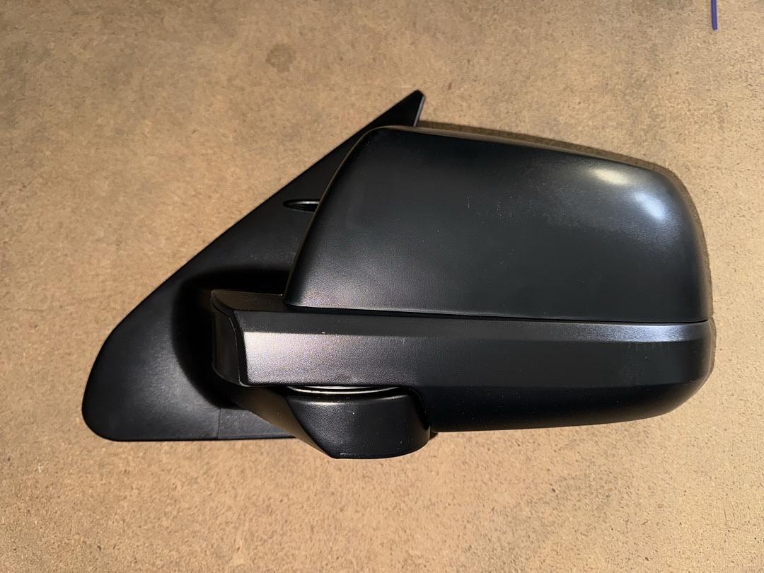 14-15 Toyota Tundra single Driver Left Side Mirror