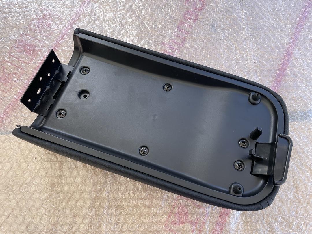 02-09 trailblazer OE Style Leather Center Console Armrest Lid Assembly w/Latch