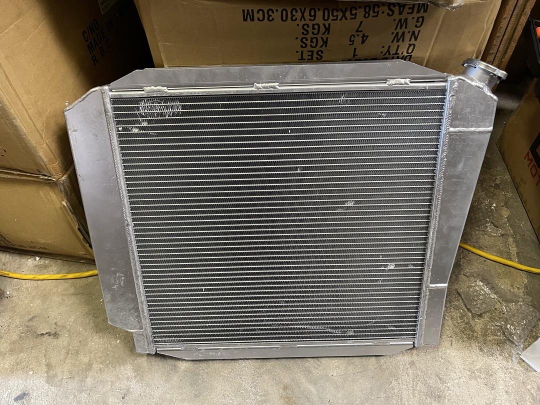 AS IS RA-BRONCO66V8-3 66-77 Ford Bronco 3 Row full core radiator (Copy)