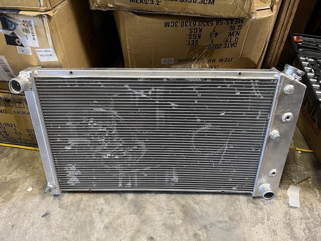 4.1L-5.7L. V6-V8 Chevrolet C/K Series Full Aluminum 3-Row Racing Radiator 3 Row Aluminum Performance Radiator. Trucks / Cars / SUVs From 1960 To 1985