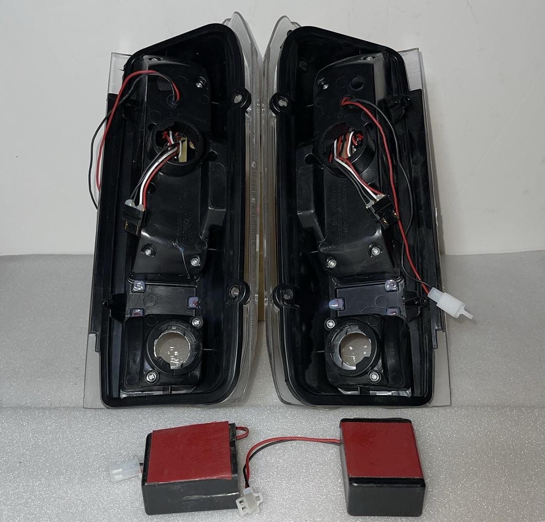 (Right side only )Tl-f15094-led-bk-cl 90-96 Ford F-150 / Bronco 90-97 Ford F-250 F-350 F super duty Black Housing LED 3D TailLights