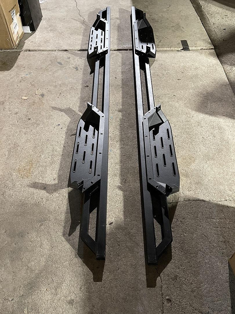 99-06 Chevy Silverado Extended cab steppers