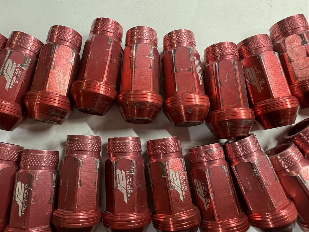 OB J2-LN-T7-021-125-RD M12 x 1.25 7075-T6 Aluminum 50mm Open-End Lug Nut w/Socket Adapter (Red)