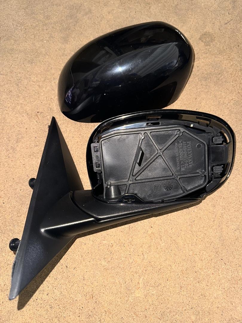 05-08 Dodge Chrysler 300 Single Single Driver left side Mirror