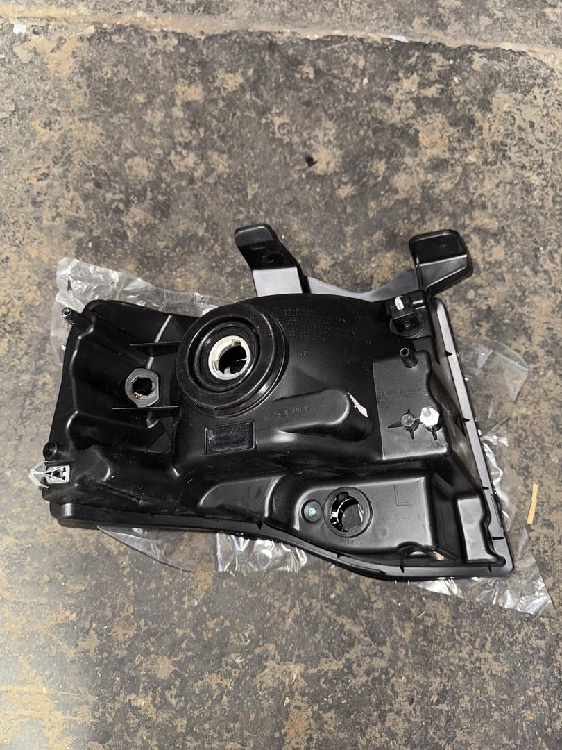 07-14 Ford Explorer Driver Left Side Headlight