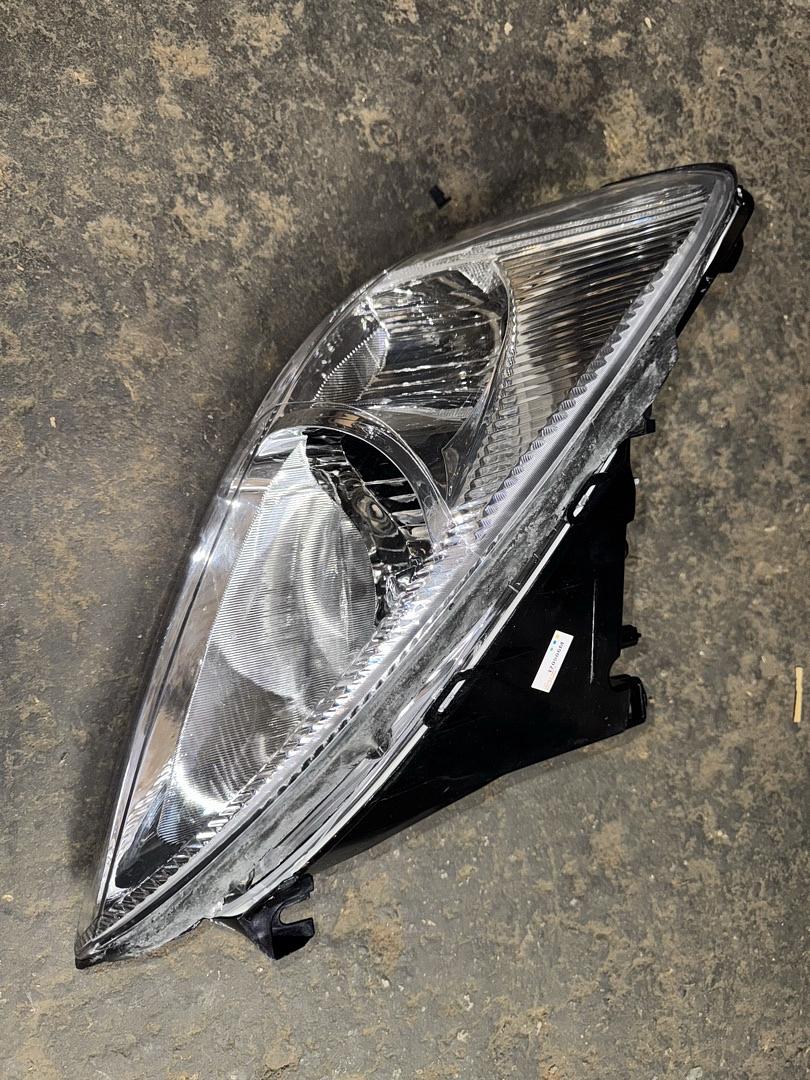 R-HL-OH-023-CH-CL1 00-07 Ford Taurus Passenger Right Side Headlight