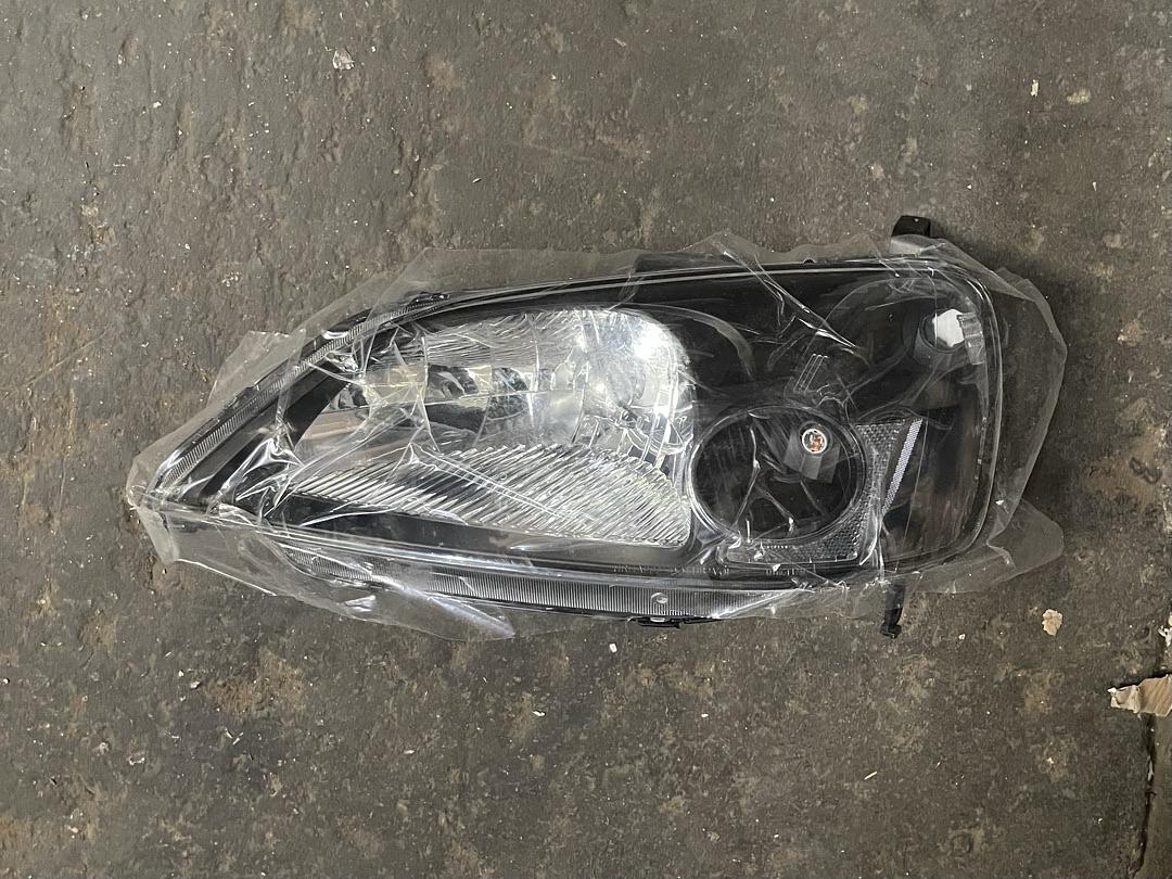 Chrome Style Driver Side Headlight Replacement For 01-03 Civic Non SI
