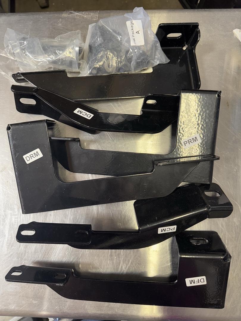 05-20 Chevy tahoe Iarmor stepper Brackets 6pc