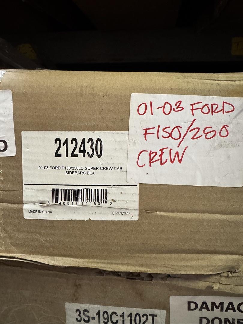 01-03 F150 Steelcraft 212430 3 in. Round Side Bar Black