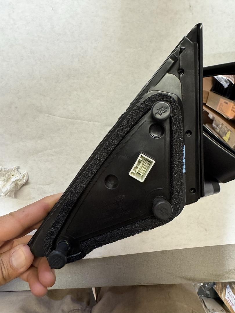 21-23 Elantra Passenger Right Side Door Mirror