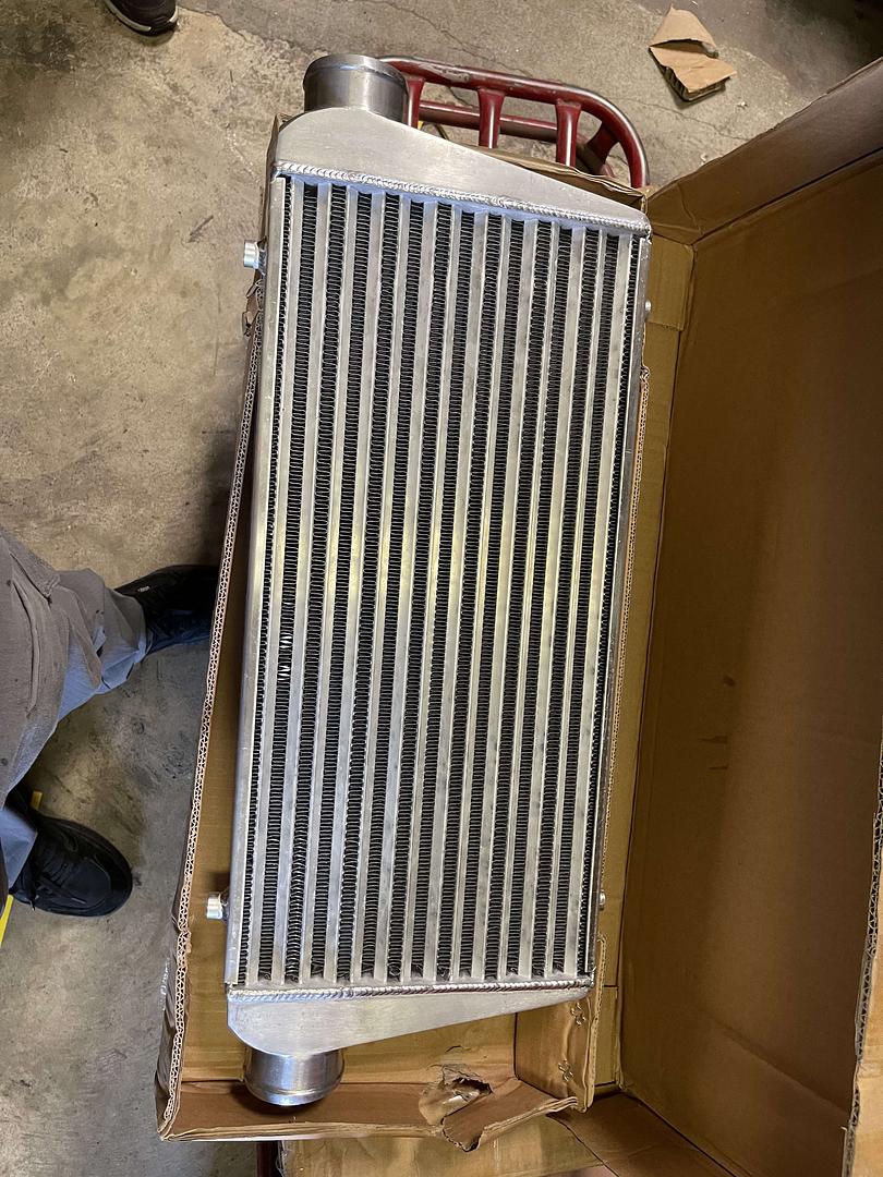 31"x13"x3" Tube&Fin FMIC Aluminum Front Mount Intercooler,Metallic