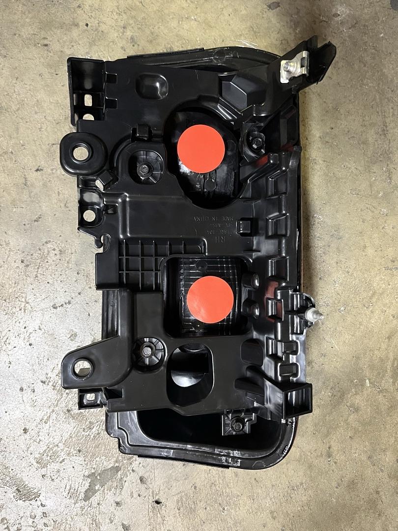 21-24 Ford Bronco (Right Side) Tail light