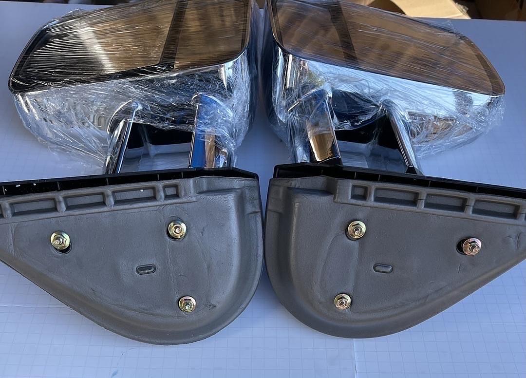 07-13 Chevy Silverado MANUAL CHROME EXTENDABLE TOWING SIDE+CIRCLE BLIND SPOT MIRROR