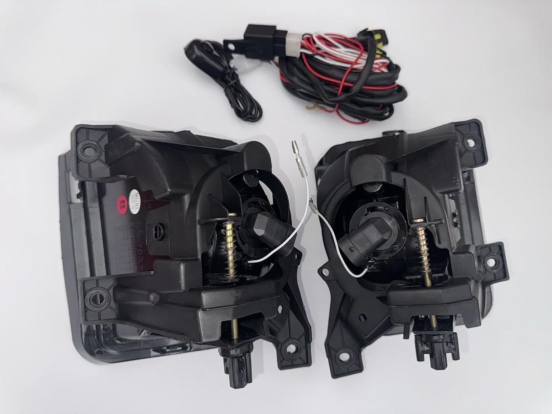 13-22 Dodge Ram 1500 Classic Fog Lights