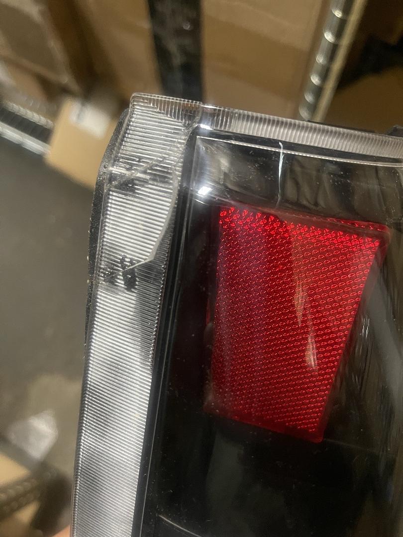 Tl-C10-LED-3d-bk- Cl 92-99 Chevy GMC C/K Series LED