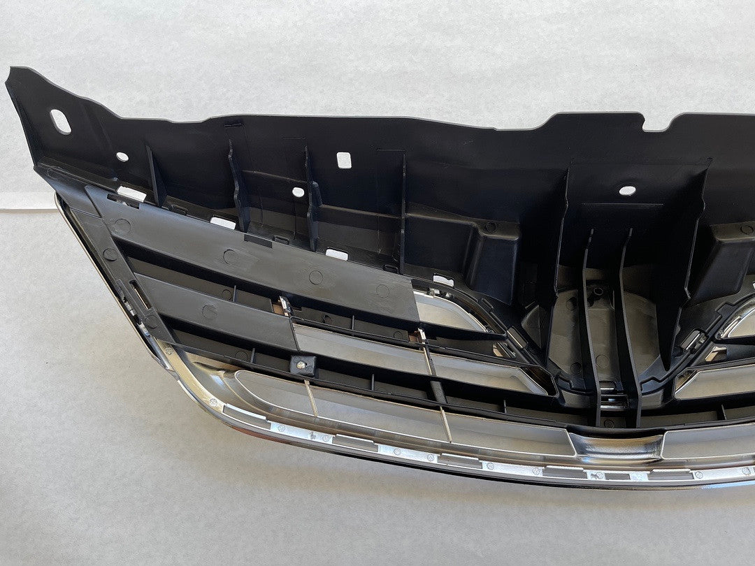 CR- 1112-CM-OEM TOYOTA COROLLA GRILLE
