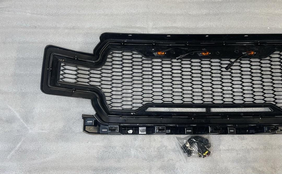 2018 and 2019 Ford F150 Metallic Grey Grille Parrilla Griz