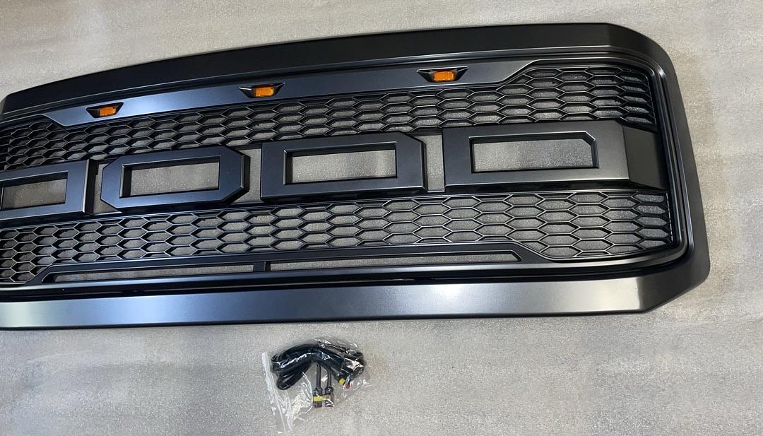 05 06 And 07 Ford F250 F350 Metallic Grey Grille Parrilla Gril LED