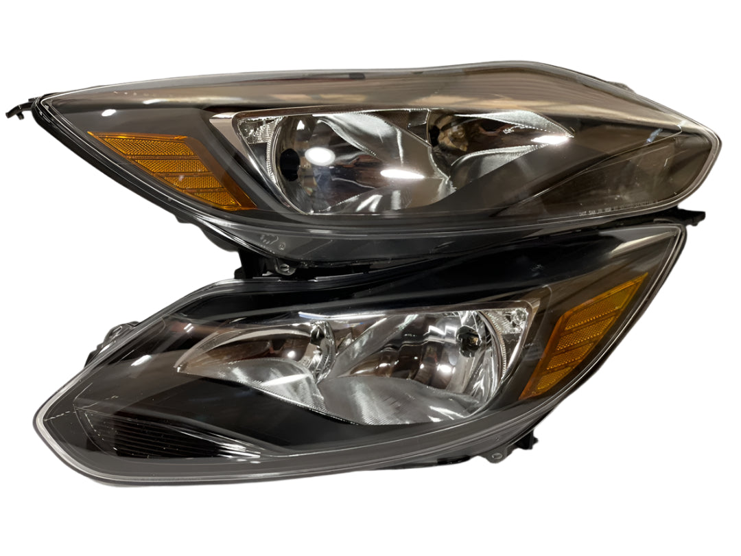 2012 to 2014 Ford Focus Headlights Luces Micas Calaveras Bkack Housing