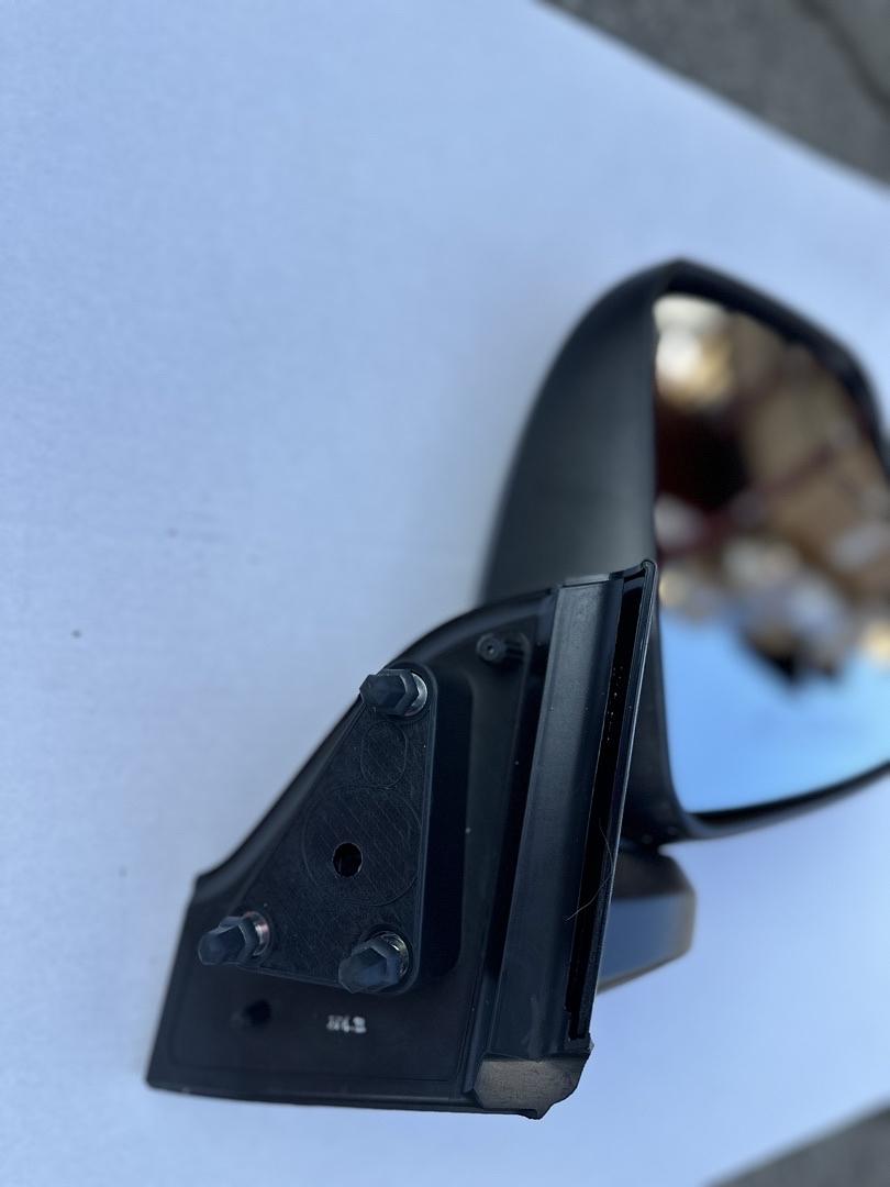 2013 to 2018 Nissan NV200 Manual Side View Mirror (Right)