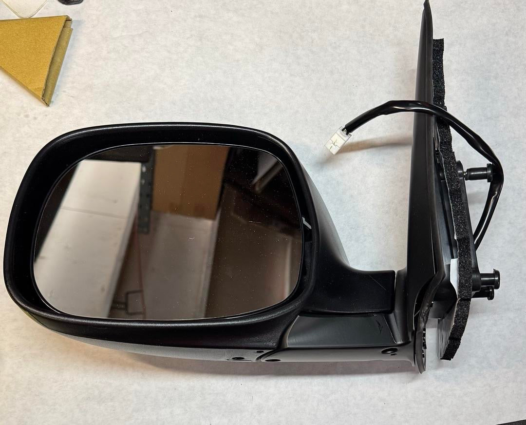 Open Box No Cap 2005 to 2006 Toyota Tundra Left side Mirror Black