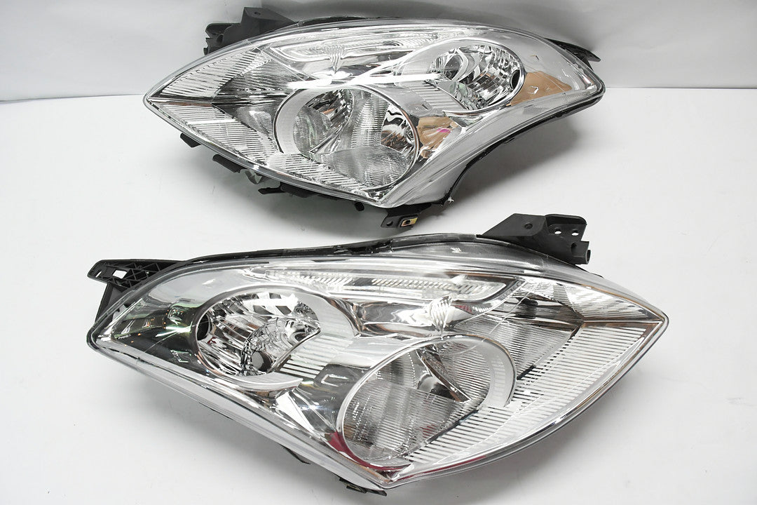10-12 Nissan Altima 4DR Sedan Chrome Housing And Clear Headlights