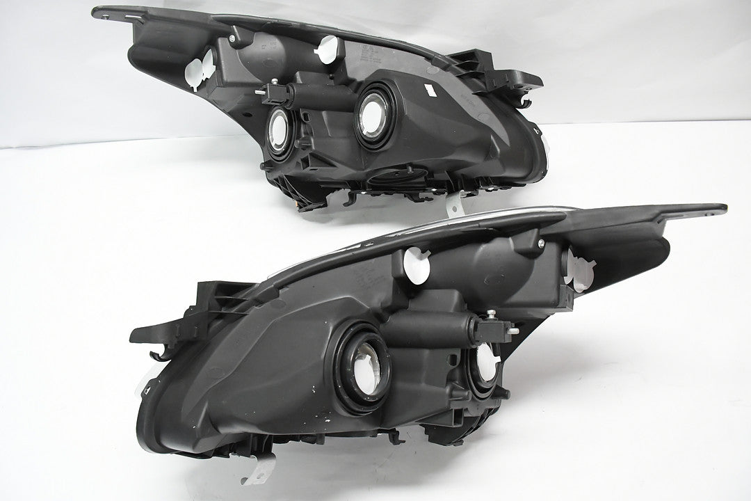 10-12 Nissan Altima 4DR Sedan Chrome Housing And Clear Headlights