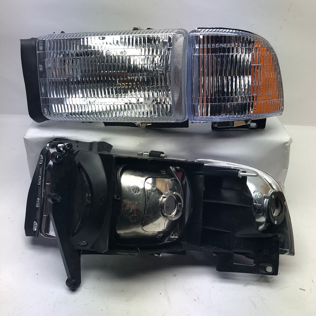 (Refurbished) HL-OEM-DR94-4P 94-01 Dodge Ram 1500 OEM style