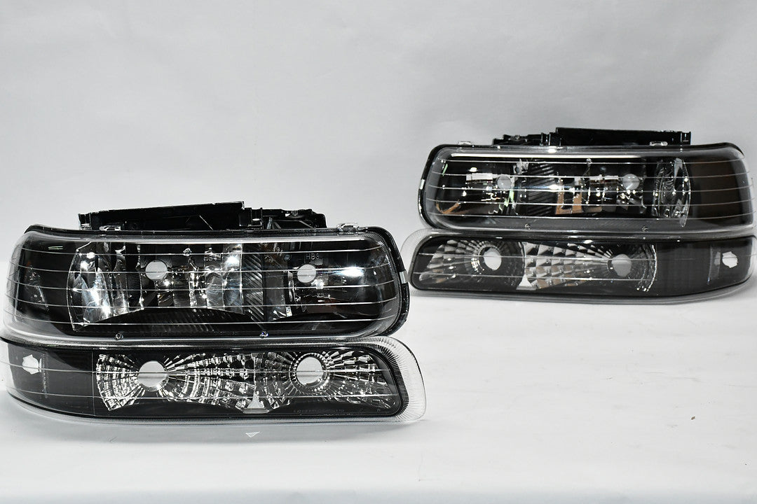 99-02 Chevy Silverado BLACK HOUSING AND CLEAR HEADLIGHTS