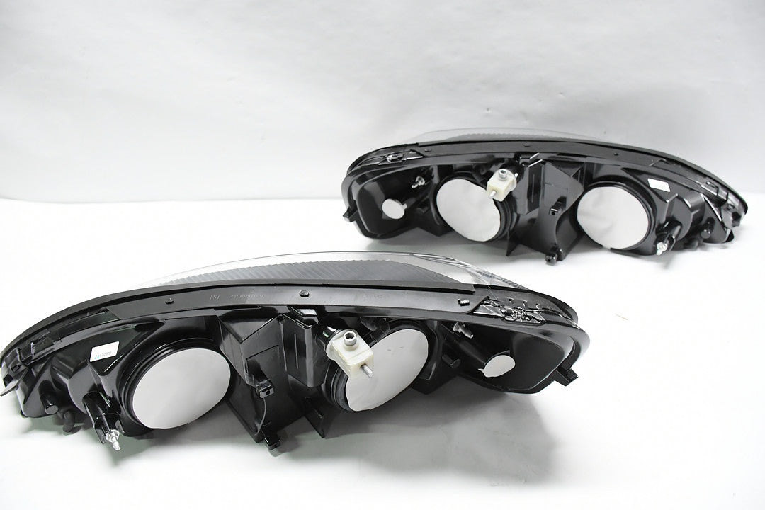Pontiac Grand Prix Black Housing Headlights for 2004 to 2008