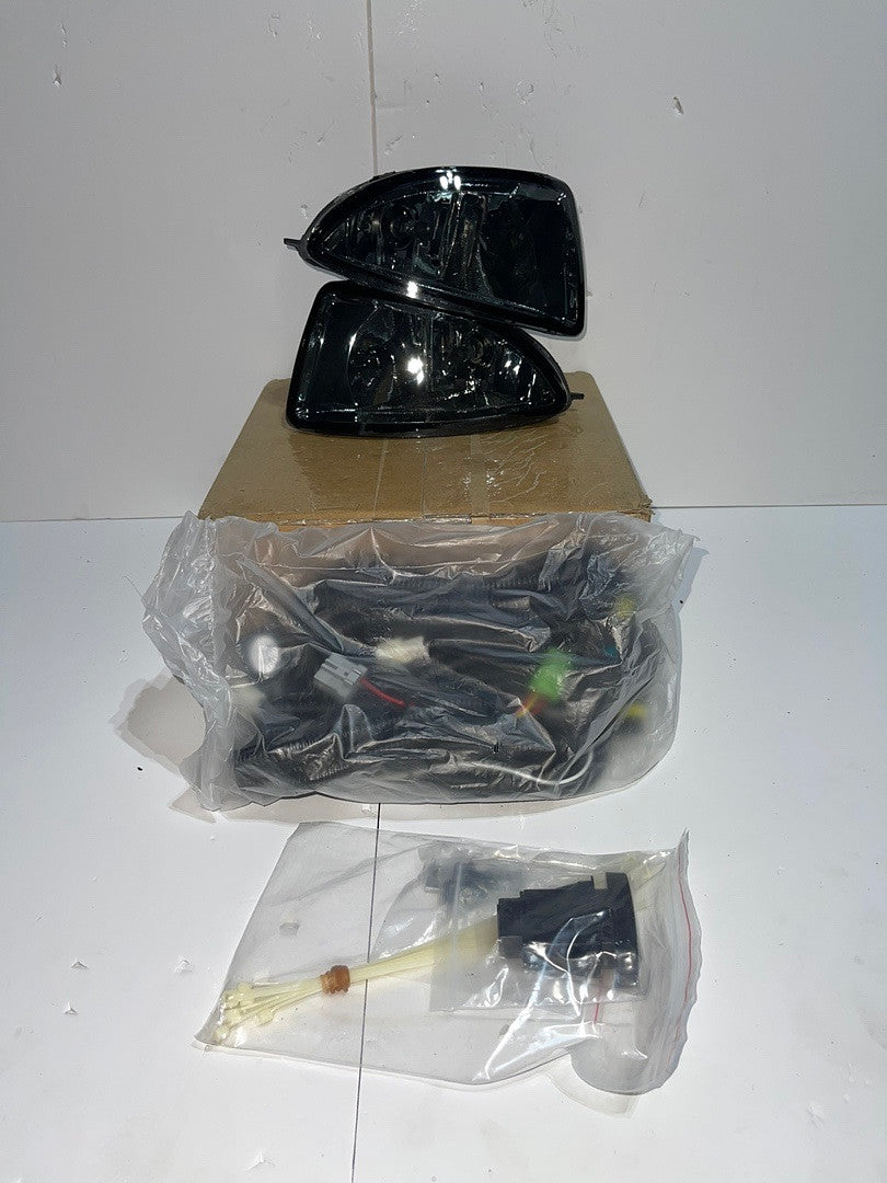 . Honda Civic Smoked Fog Lights for 2004 to 2005