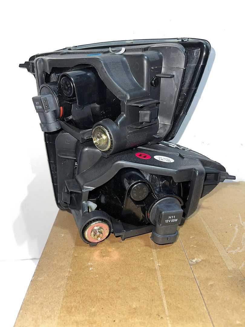 . Honda Civic Smoked Fog Lights for 2004 to 2005