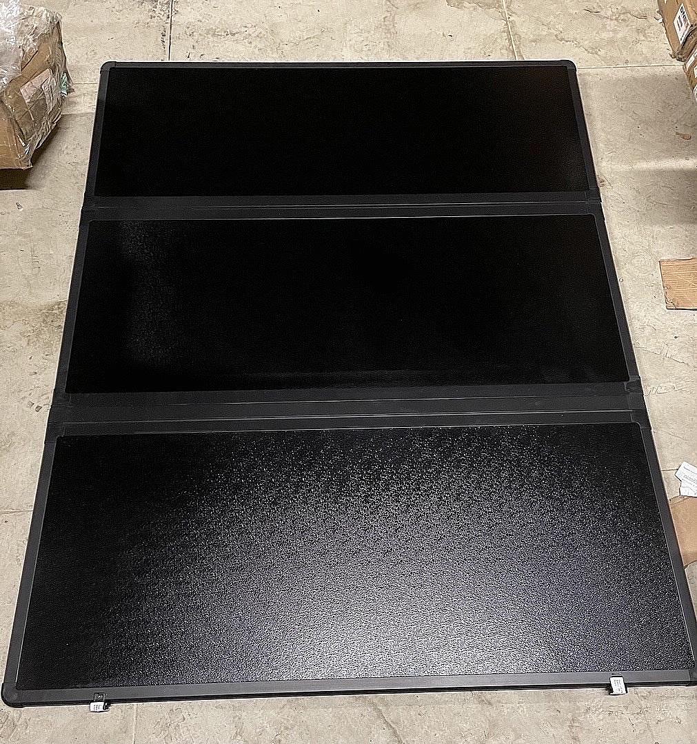 5ft 15 to 21 CHEVY COLORADO / CANYON 5FT TRI FOLD SOFT COVER 63L 60W