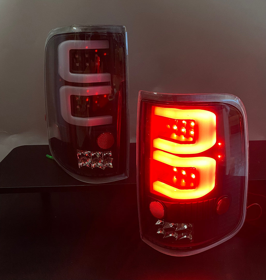 04-08 FORD F-150 / LOBO BLACK HOUSING AND CLEAR C-style LED TAIL LIGHTS -