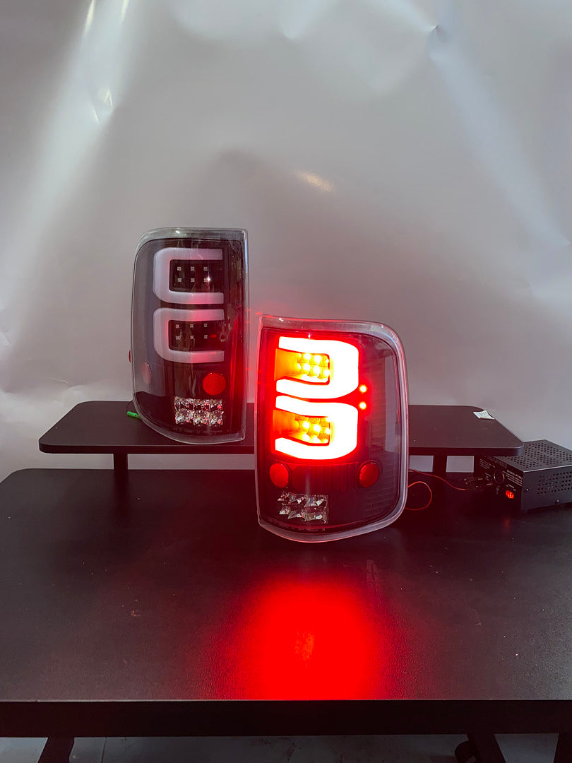04-08 FORD F-150 / LOBO BLACK HOUSING AND CLEAR C-style LED TAIL LIGHTS -
