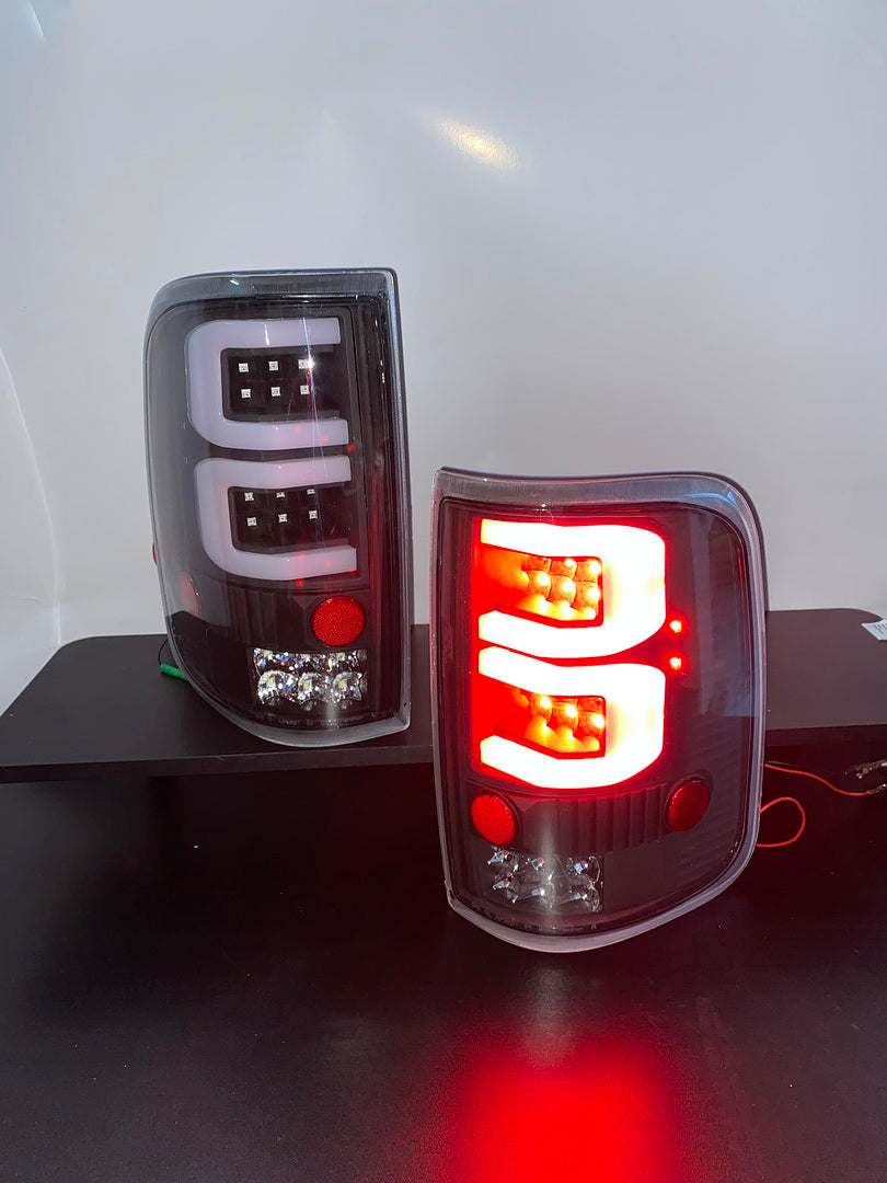 04-08 FORD F-150 / LOBO BLACK HOUSING AND CLEAR C-style LED TAIL LIGHTS -