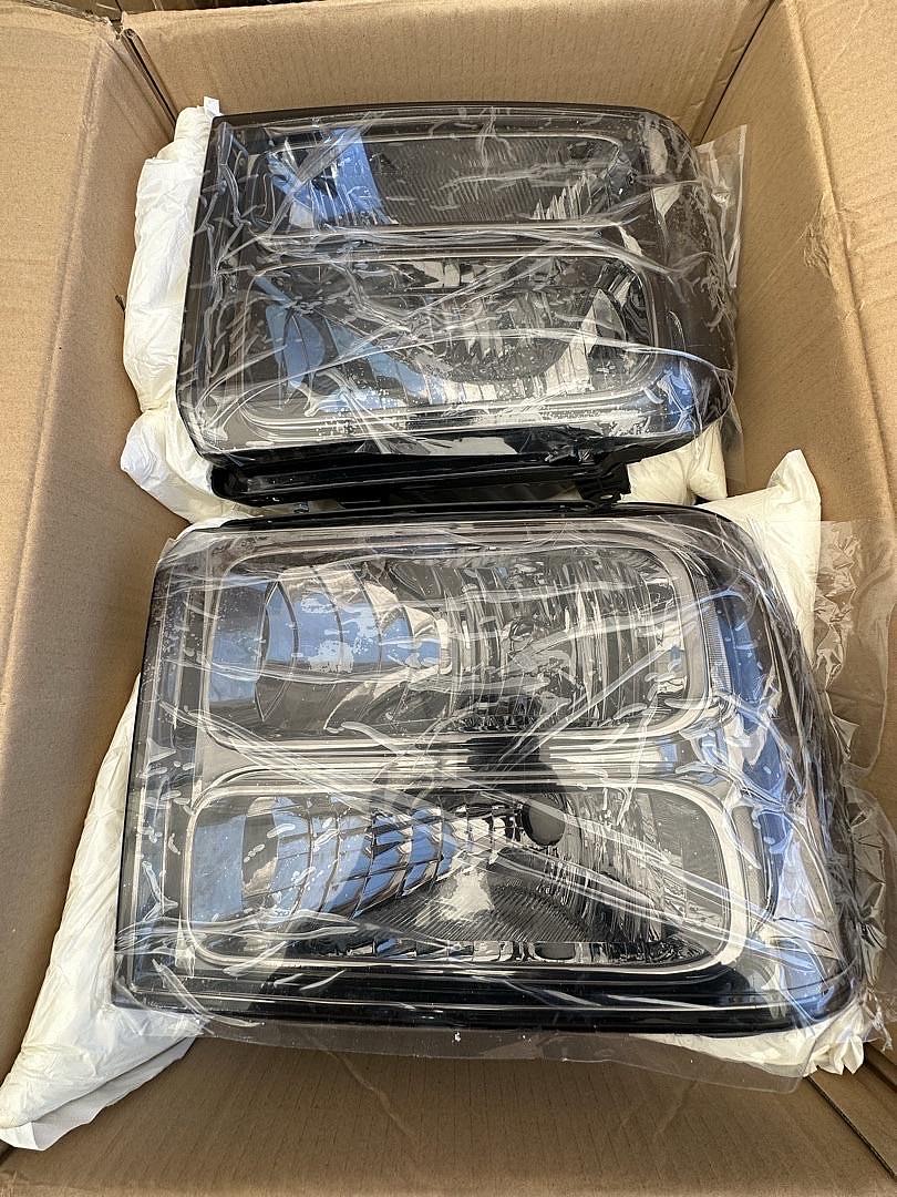 05-07 super duty f250 f350 f450 f550 Smoke Lens Headlights Replacement For