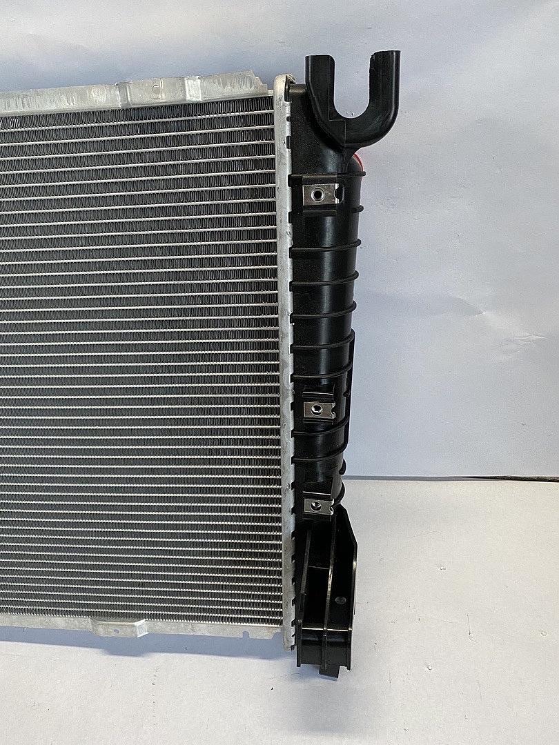 02-04 dodge ram 1500 oem style radiator without radiator neck coolant filler neck 3.7l 4.7l 5.7l