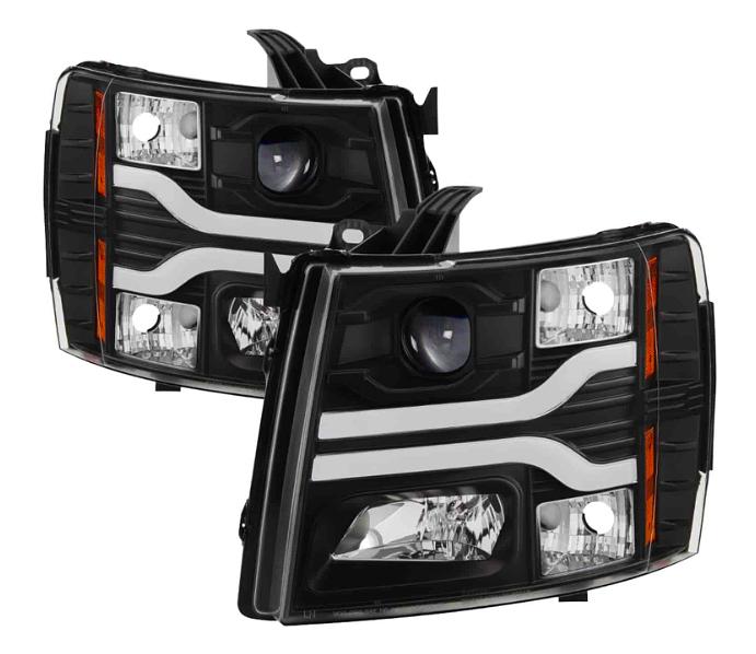 Spyder Auto 5083609 Chevy Silverado 1500 07-13 / 2500HD/3500HD 07-14 Version 3 Projector Headlights - LED DRL - Black