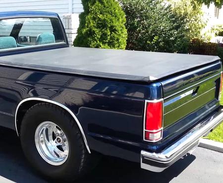 Pickup Truck Bed Tri-Fold Soft Tonneau Cover Compatible with 94-04 S10 / Sonoma 6 Feet Fleetside Bed