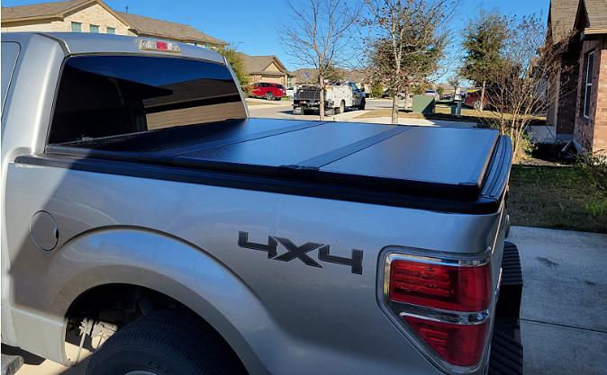 Truck Bed Top Hard Solid Tri-Fold Tonneau Cover Compatible with 04-14 Ford F150 6.5Ft Fleetside Bed