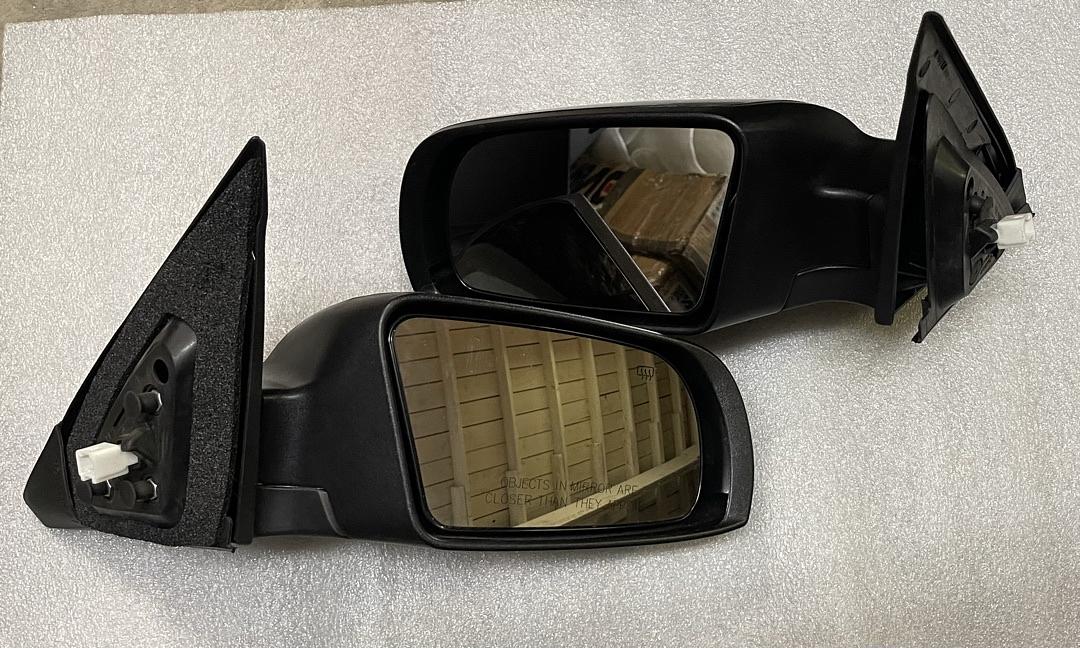 . Oem Style Nissan Altima Sedan Power / Heat Mirrors for 2007 to 2012