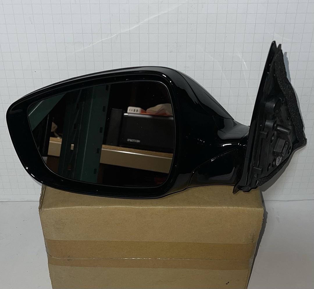 Hyundai Veloster Driver Side Power / Heat Mirror for 2012 to 2014