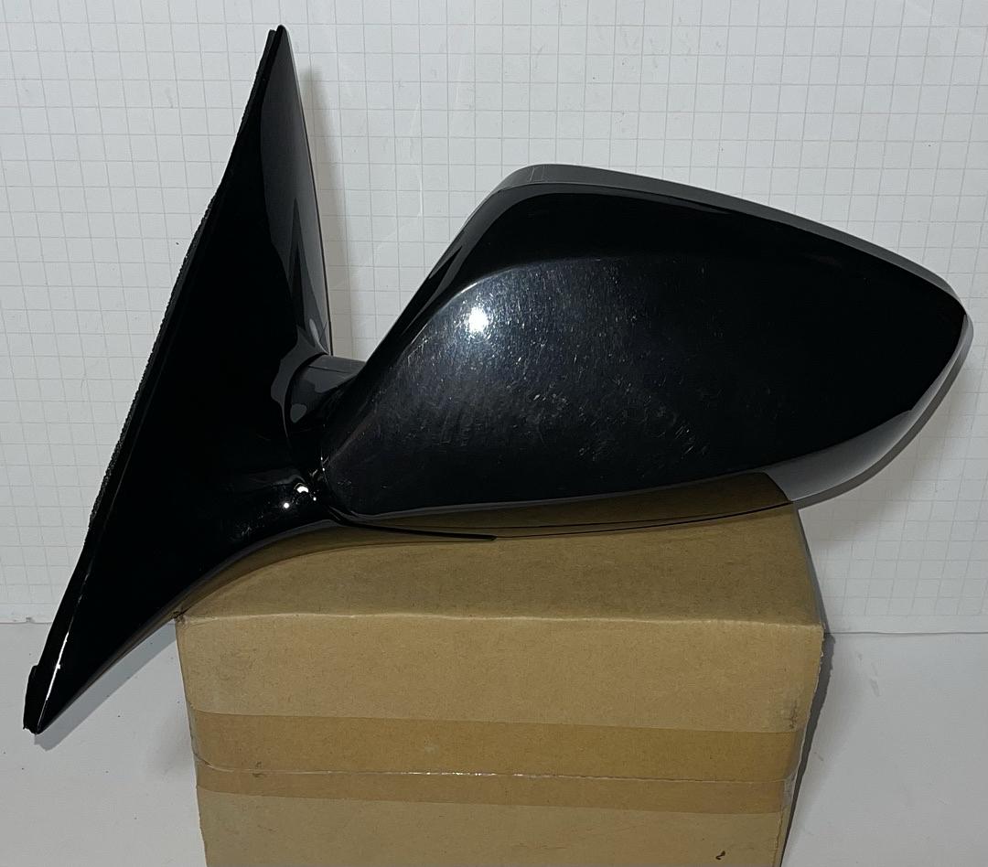 Hyundai Veloster Driver Side Power / Heat Mirror for 2012 to 2014