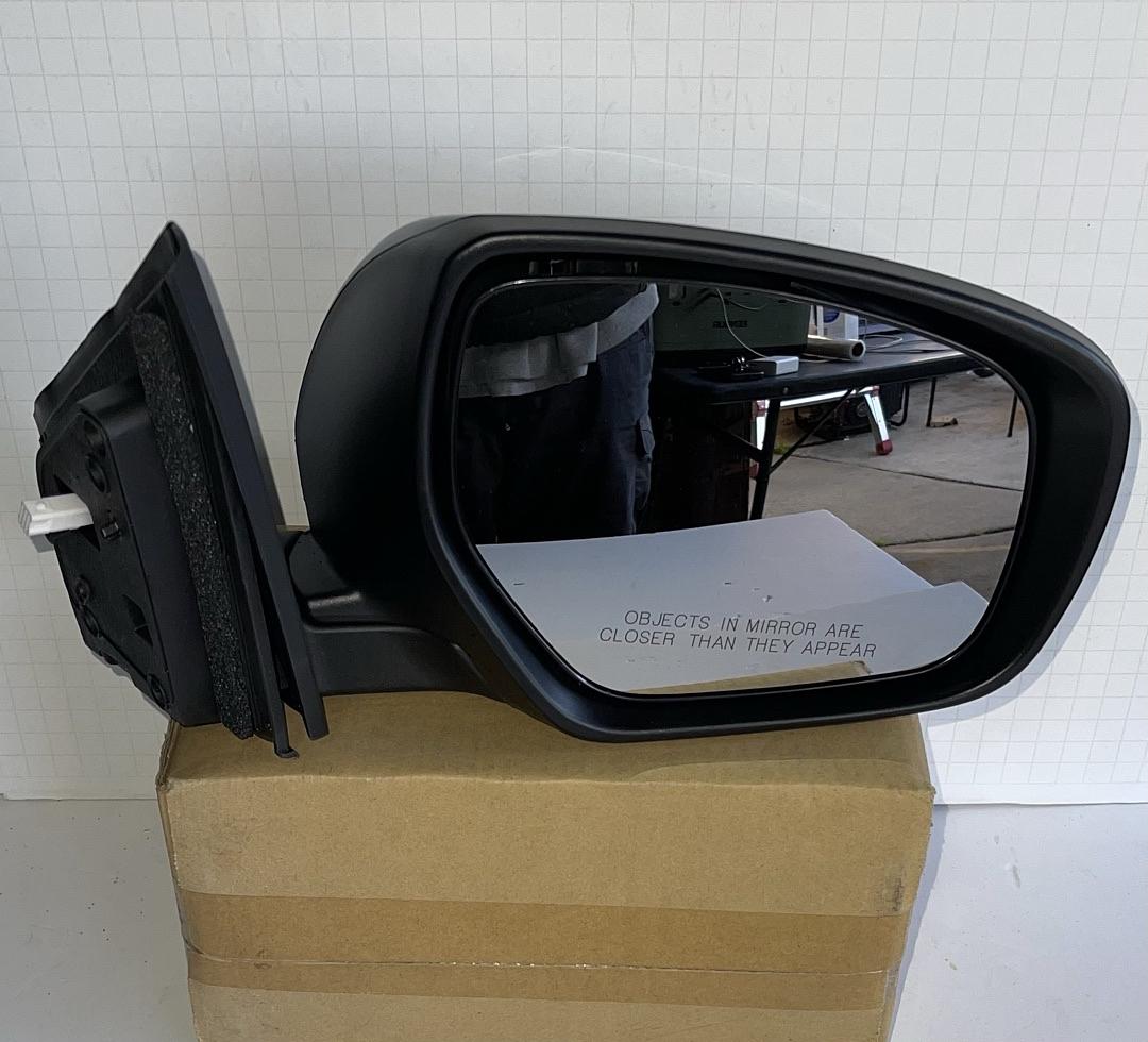 Mazda CX9 Passenger Side Power / Heat Mirror for 2010 to 2015