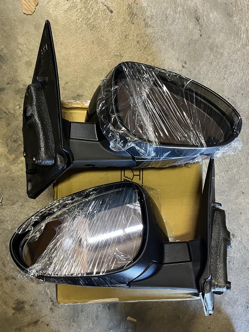 12-19 Chevy Sonic Mirrors With Power Adjustment & Heating Element